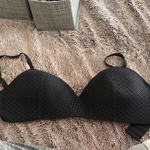 Maidenform Black Textured Bra